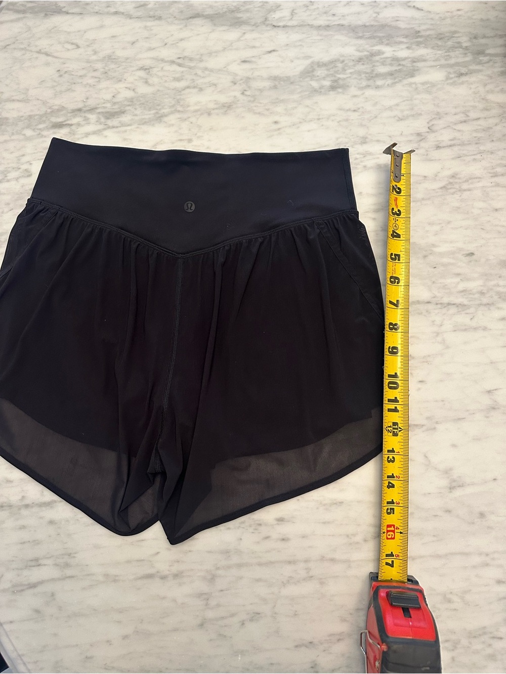 🍋 lululemon athletica Nulu Black High-Rise Mesh Athletic Shorts Size 10 Like New - Picture 7 of 10